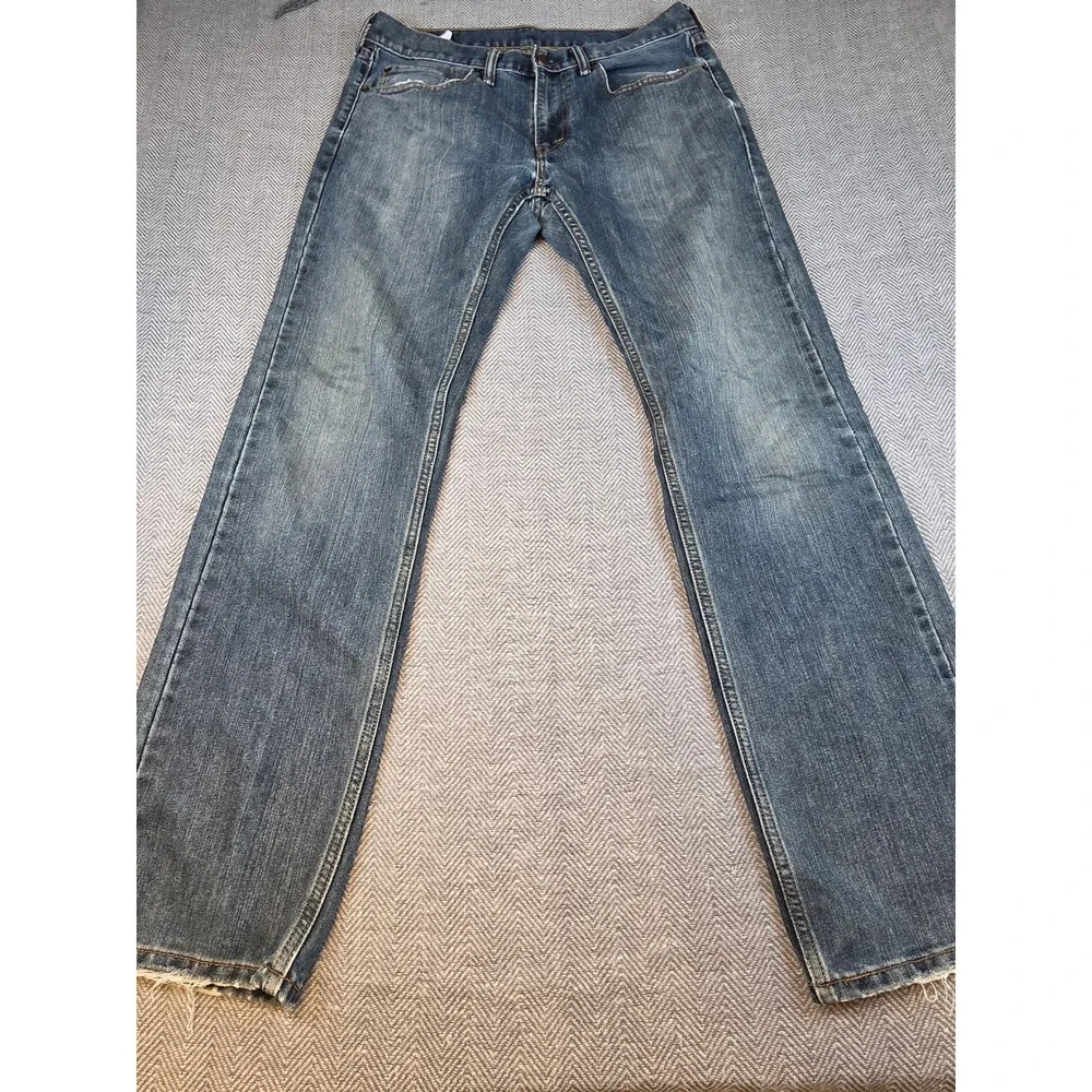 Levis 559 Relaxed Straight Jeans Mens 33x34 Medium Wash Blue Distressed Thrashed